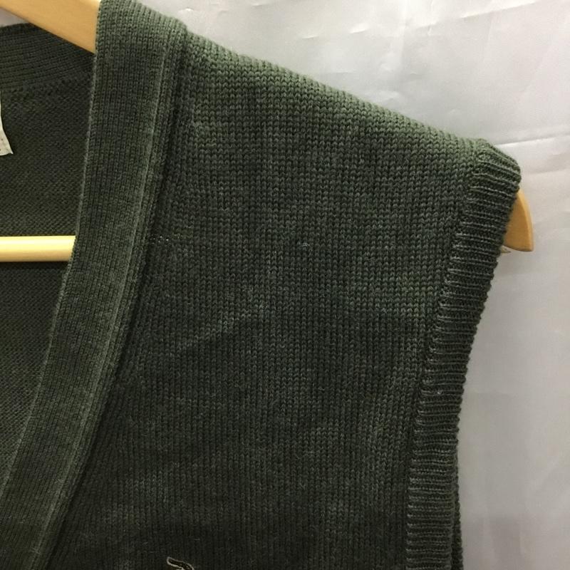 クロコダイル CROCODILE ベスト ベスト 1603-09583 ニットベスト Vネック ワニ M ワンポイント カーキ / カーキ / メンズ USED 古着 中古 10117810