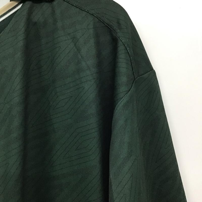 アンブロ UMBRO ポロシャツ 半袖 半袖ポロシャツ 半袖カットソー カラーシャツ Vネック XL ロゴ、文字 緑 / グリーン / メンズ USED 古着 中古 10131623