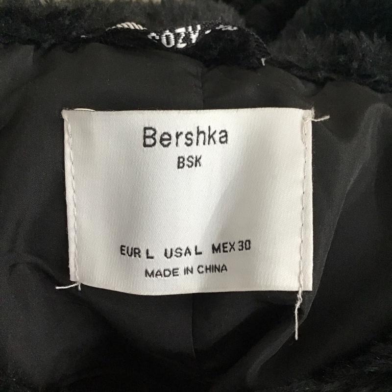 ベルシュカ Bershka ジャケット、上着 ジャケット、ブレザー ノーカラージャケット フェイクファージャケット L 無地 黒 / ブラック / レディース USED 古着 中古 10125124