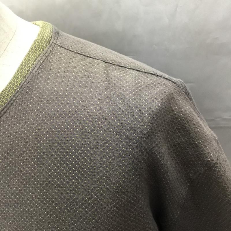 イッセイミヤケ ISSEY MIYAKE Tシャツ 半袖 半袖カットソー プリントTシャツ クルーネックカットソー 1 総柄 灰 / グレー /  メンズ USED 古着 中古 10108989