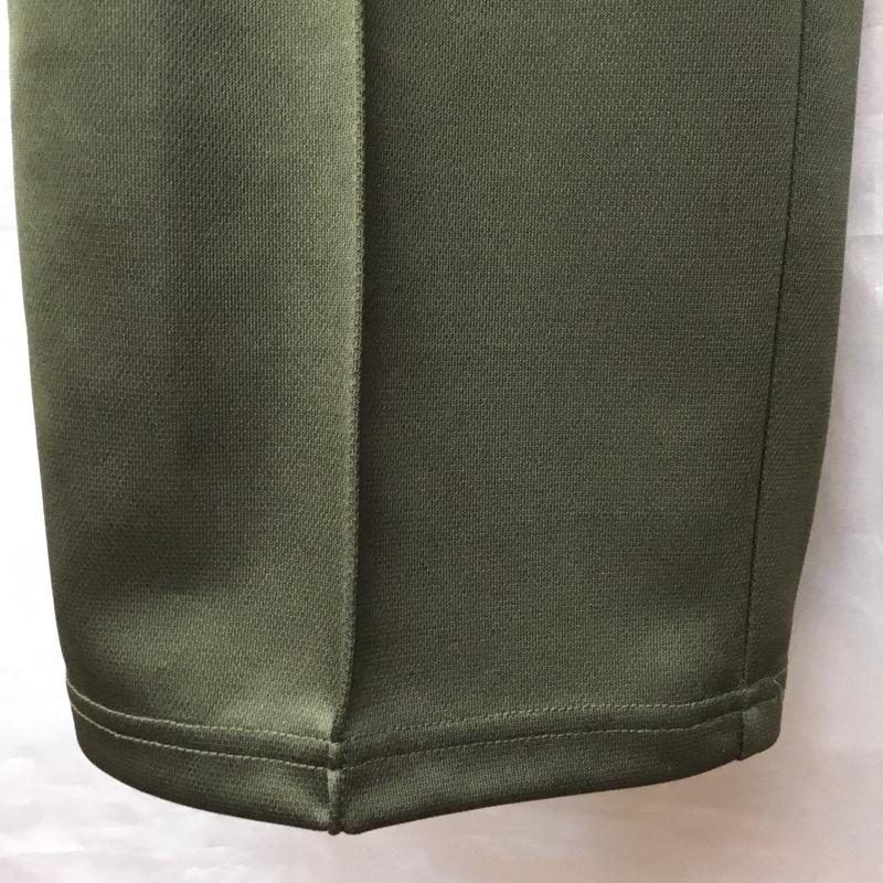 ニードルス Needles パンツ ワークパンツ、ペインターパンツ ジャージ パンツ ワイドパンツ カジュアルパンツ M ロゴ、文字 カーキ / カーキ /  メンズ USED 古着 中古 10121467