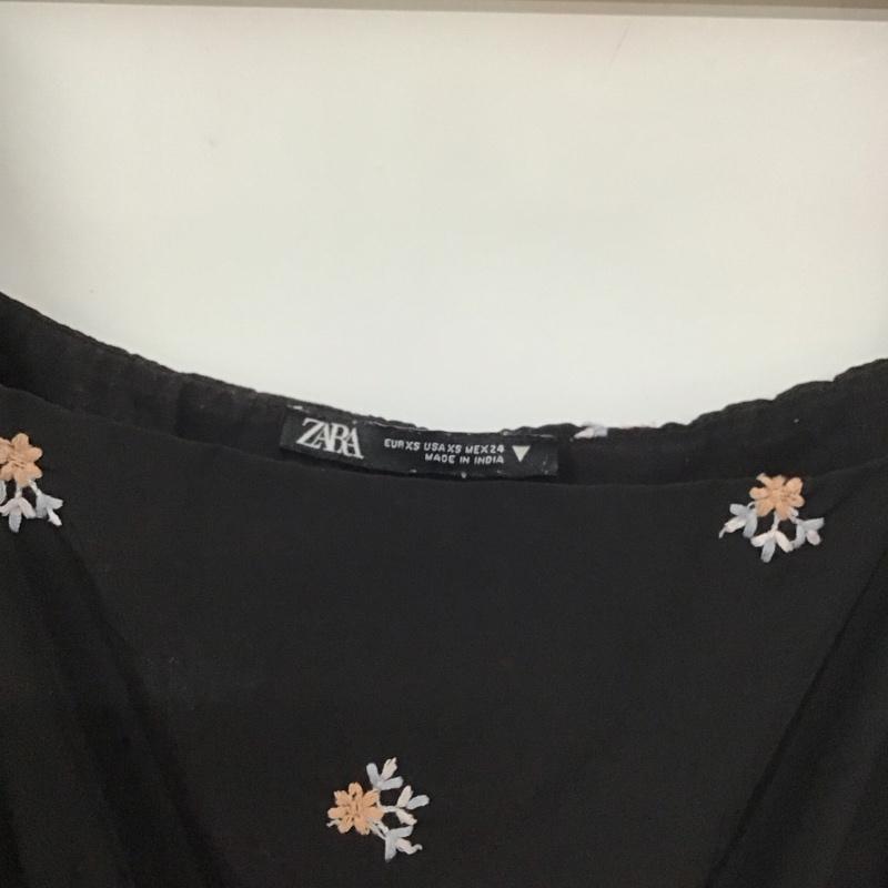 ザラ ZARA ワンピース ロングスカート 0881 801 800 パフスリーブ スクエアネック 刺繍 XS 花柄 黒 / ブラック / レディース USED 古着 中古 10138656