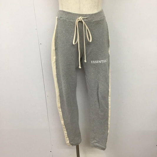 エッセンシャルズ ESSENTIALS パンツ ワークパンツ、ペインターパンツ スウェットパンツ ジャージ カジュアルパンツ ワイドパンツ S ロゴ、文字 灰 / グレー /  メンズ USED 古着 中古 10123904