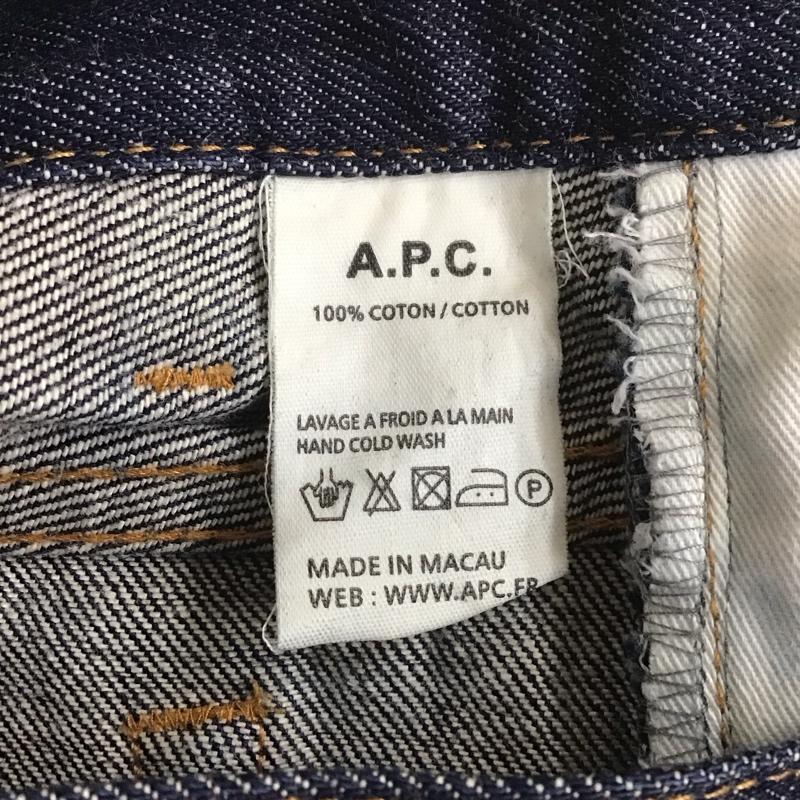 アーペーセー A.P.C. パンツ デニム、ジーンズ NEW STANDARD ボタンフライ 29 29インチ 無地 インディゴ / インディゴ / メンズ USED 古着 中古 10107962