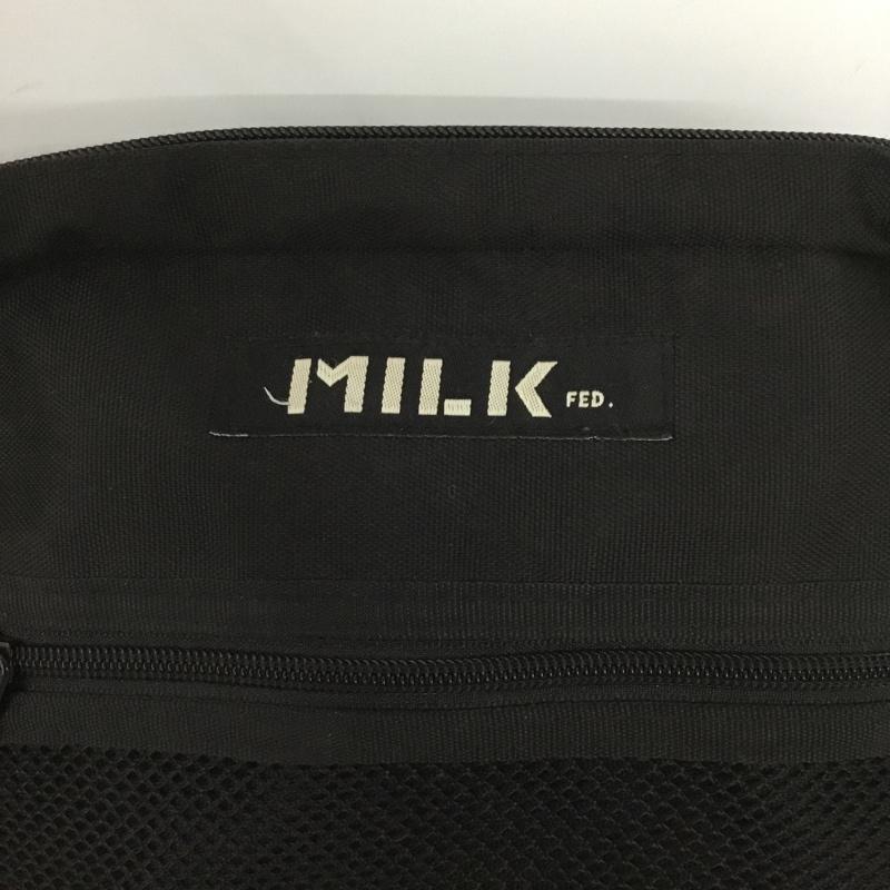 ミルクフェド MILKFED. ショルダーバッグ ショルダーバッグ 03182087 SHOULDER WIDE BAG MESH POCKET ロゴ、文字 黒 / ブラック / レディース USED 古着 中古 10130413