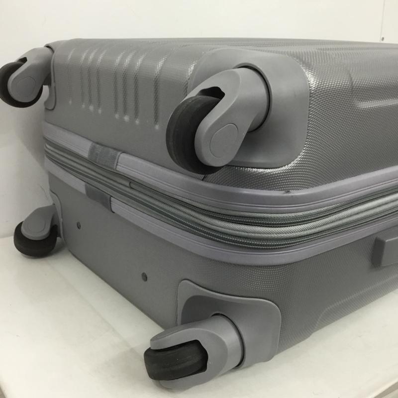レジェンドウォーカー LEGEND WALKER スーツケース、トランク スーツケース、トランク 5082-55 エンボス加工ファスナータイプスーツケース キャリーケース 無地 銀 / シルバー / メンズ USED 古着 中古 10132590