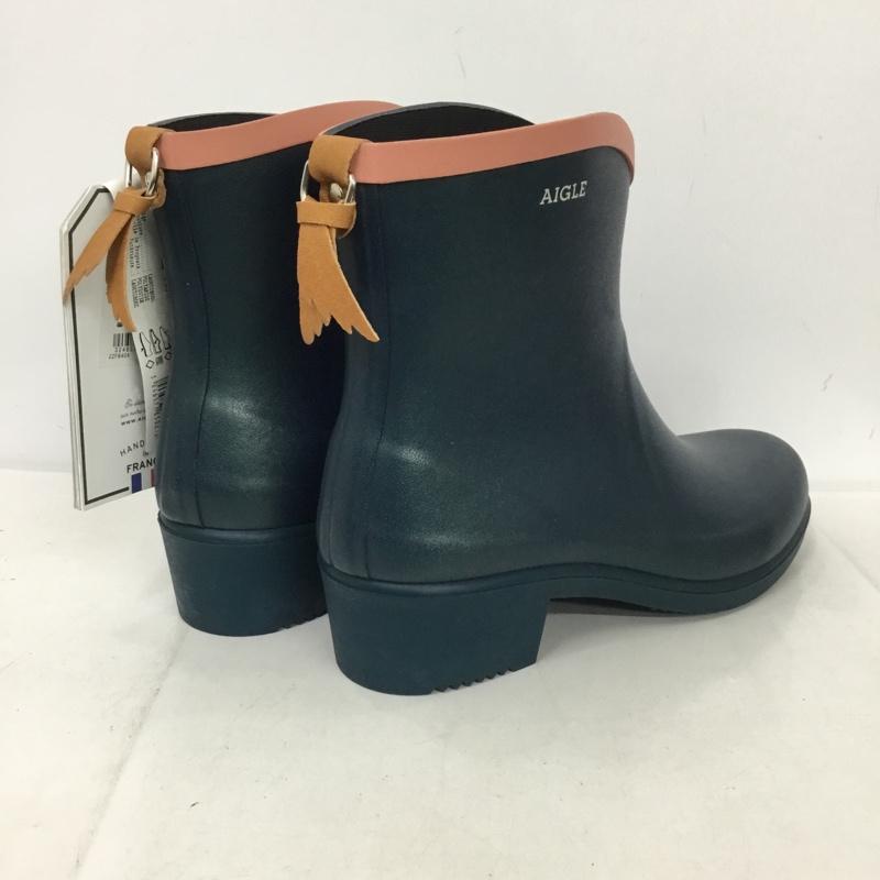 エーグル AIGLE 長靴、レインシューズ 長靴、レインシューズ ZZF8404 ラバーミドルブーツ MS JULIETTE BOT タグ付き 39 ロゴ、文字 緑 / グリーン / レディース USED 古着 中古 10135746