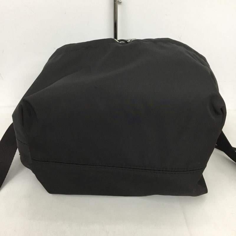 ザラ ZARA ショルダーバッグ ショルダーバッグ 6822 310 800 無地 黒 / ブラック / レディース USED 古着 中古 10131059