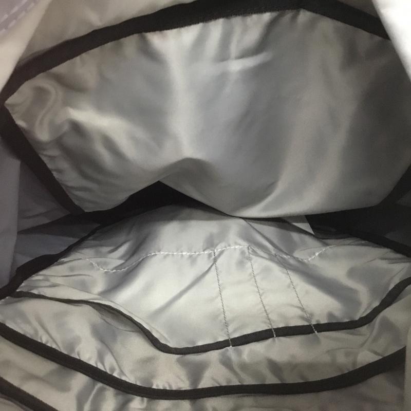 ティンバックツー TIMBUK2 リュックサック、デイパック リュックサック、デイバッグ 7231-3-3082 Etched Tuck Pack エッチドタックパック タグ付き ロゴ、文字 灰 / グレー / メンズ USED 古着 中古 10132058