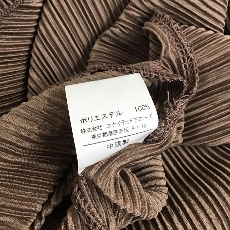 グリーンレーベルリラクシング green label relaxing セットアップ セットアップ 3626-699-2839 FFC ランダム プリーツ ワンピース パンツ ペアアップ 無地 茶 / ブラウン / レディース USED 古着 中古 10112146