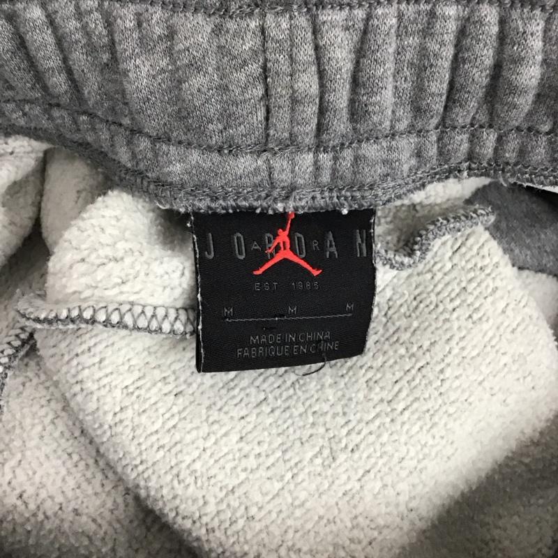 エアジョーダン AIR JORDAN パンツ ワークパンツ、ペインターパンツ dq7341-091 ブルックリンフリース ワイドパンツ スウェットパンツ M ロゴ、文字 灰 / グレー /  メンズ USED 古着 中古 10125109