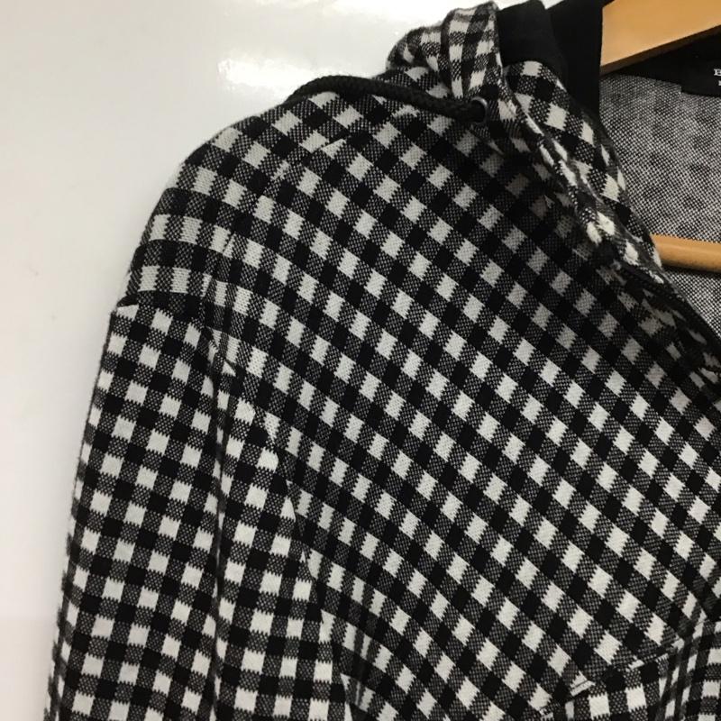 バーバリーブラックレーベル BURBERRY BLACK LABEL パーカー 長袖 ジップアップパーカー 長袖パーカー カジュアルジャケット 2 チェック 白 / ホワイト / X 黒 / ブラック / メンズ USED 古着 中古 10139706