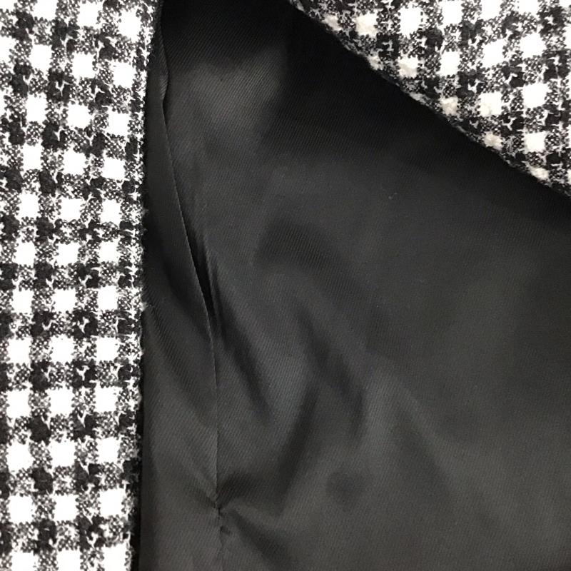 ザラ ZARA ジャケット、上着 ジャケット、ブレザー 2257 638 064 ノーカラー S ストライプ 白 / ホワイト / X 黒 / ブラック / レディース USED 古着 中古 10139590
