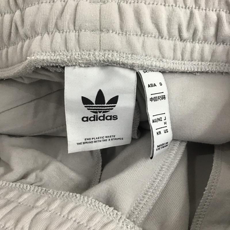 アディダス adidas パンツ ワークパンツ、ペインターパンツ hs1521 スウェットパンツ ワイドパンツ ジャージ M ロゴ、文字 灰 / グレー / メンズ USED 古着 中古 10134710