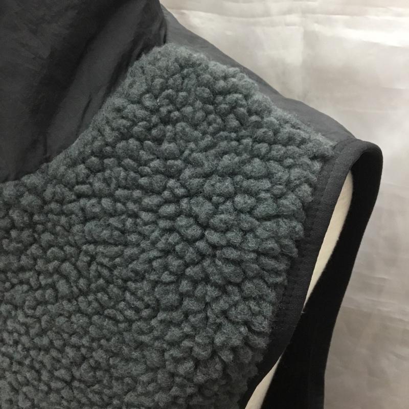 ナイキ NIKE ベスト ベスト CD3143-045 AS M NSW HE VEST WINTER OFF NOIR ボア フリース L ロゴ、文字 黒 / ブラック / X ダークグレー / ダークグレー / メンズ USED 古着 中古 10121020
