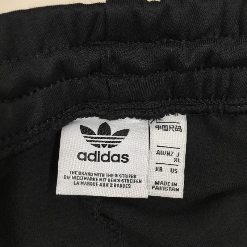 アディダス adidas パンツ ワークパンツ、ペインターパンツ 26n001 カジュアルパンツ ジャージ スポーツウェア XL ロゴ、文字 黒 / ブラック / メンズ USED 古着 中古 10122396