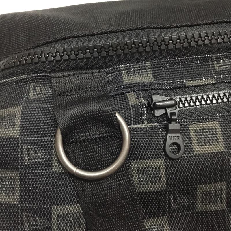 ニューエラ NEW ERA ウエストバッグ ウエストバッグ ボディバッグ ロゴ 総柄 黒 / ブラック / X ダークグレー / ダークグレー / メンズ USED 古着 中古 10110583