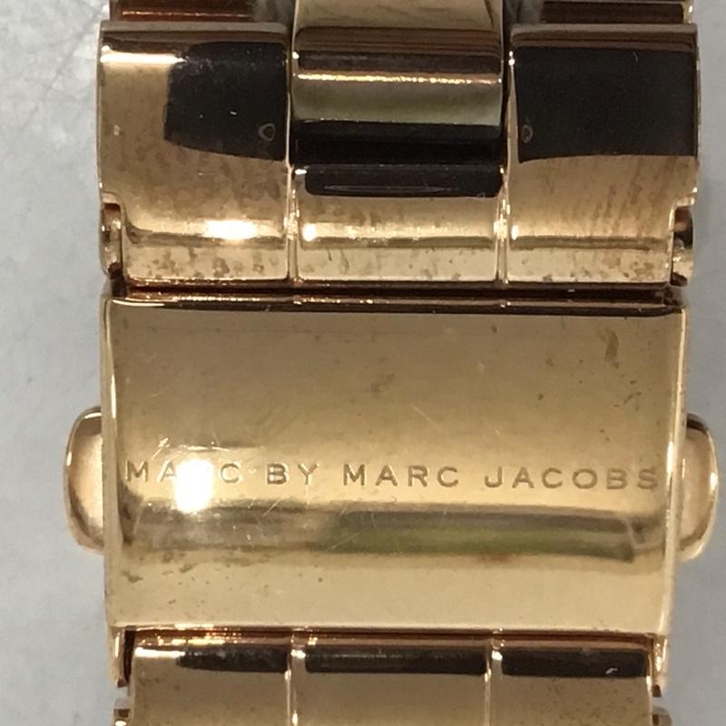 マークバイマークジェイコブス MARC by MARC JACOBS 腕時計 アナログ(クォーツ式) MBM3216 エイミー ロゴ、文字 金 / ゴールド / レディース USED 古着 中古 10134060
