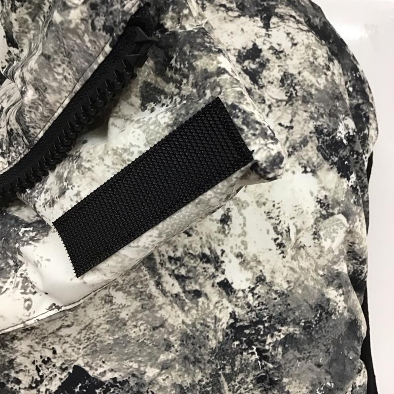 ザラ ZARA ベスト ベスト ジップアップダウンジャケット ノースリーブジャケット アウター XL 総柄 マルチカラー / マルチカラー / メンズ USED 古着 中古 10129614