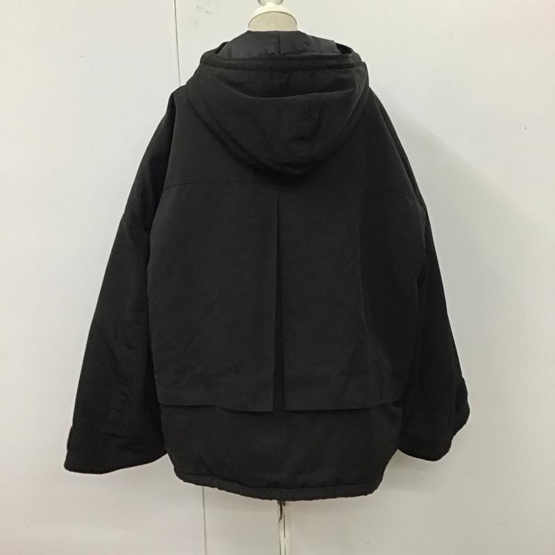 ユニクロ UNIQLO ジャケット、上着 ダウンジャケット 211-443185 ハイブリッドダウンオーバーサイズパーカ S 無地 黒 / ブラック / レディース USED 古着 中古 10120540