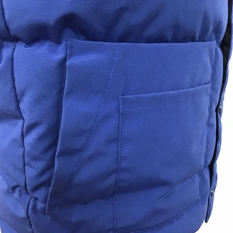 カナダグース CANADA GOOSE ジャケット、上着 ダウンベスト ジップアップダウンベスト ノースリーブ アウター S ロゴ、文字 青 / ブルー / メンズ USED 古着 中古 10122127