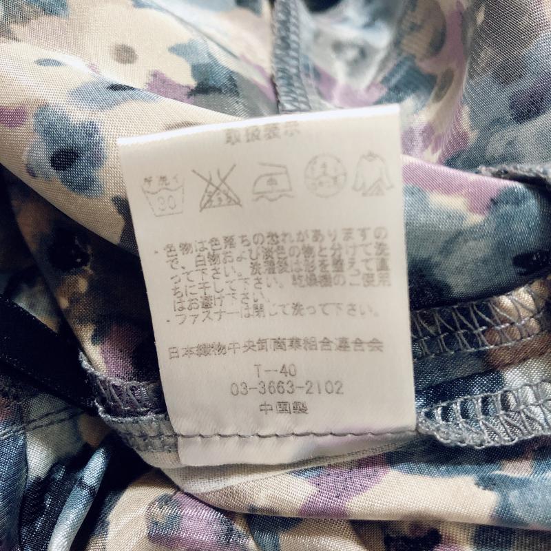 ルール RULe シャツ、ブラウス 七分袖 M 花柄 X グラデーション 青 / ブルー / X 白 / ホワイト / X 紫 / パープル / レディース USED 古着 中古 10005889