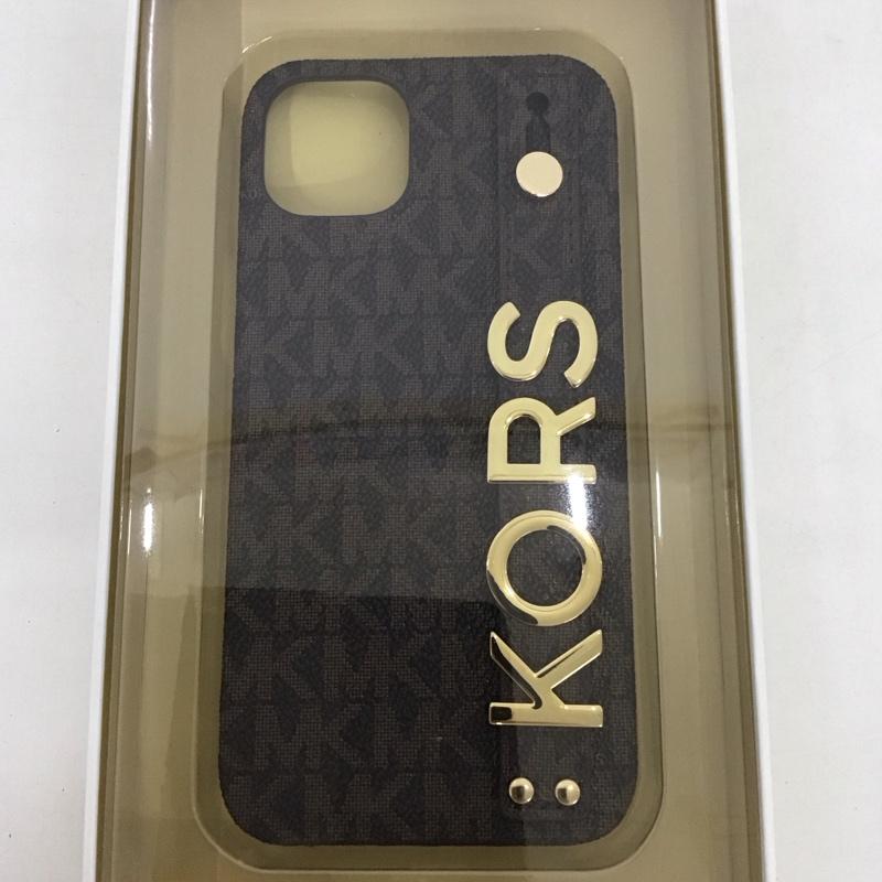 マイケルコース MICHAEL KORS ファッション小物 ファッション小物 MKSRBRWWPIP2261M Slim Wrap Case Stand & Ring for iPhone 14 Plus iPhoneケース ロゴ、文字 茶 / ブラウン / レディース USED 古着 中古 10127187