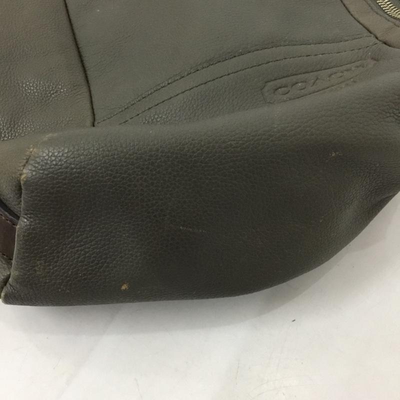 コーチ COACH ボディバッグ ボディバッグ ワンショルダー ロゴ、文字 灰 / グレー / メンズ USED 古着 中古 10128348