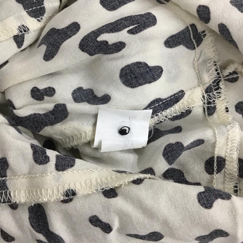 ザラ ZARA シャツ、ブラウス 長袖 M ヒョウ柄・レオパード柄 白 / ホワイト / レディース USED 古着 中古 10136852