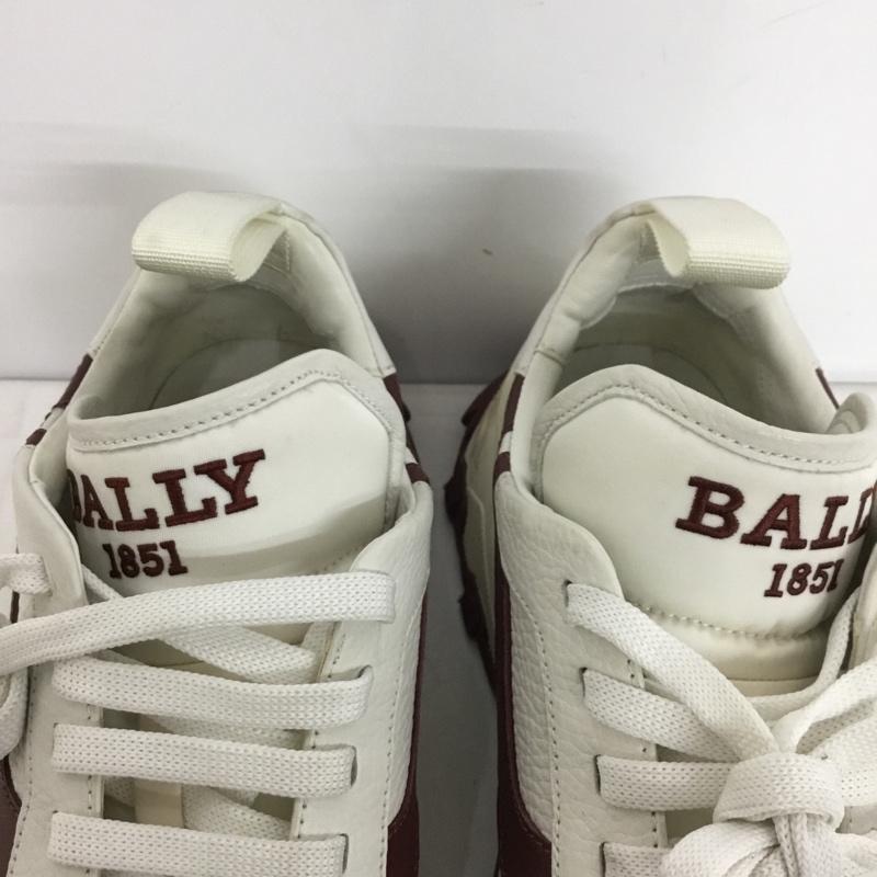 バリー BALLY スニーカー スニーカー MSK160 VT032 I011 US8D US:8 ロゴ、文字 白 / ホワイト / X えんじ / ワインレッド / メンズ USED 古着 中古 10145601