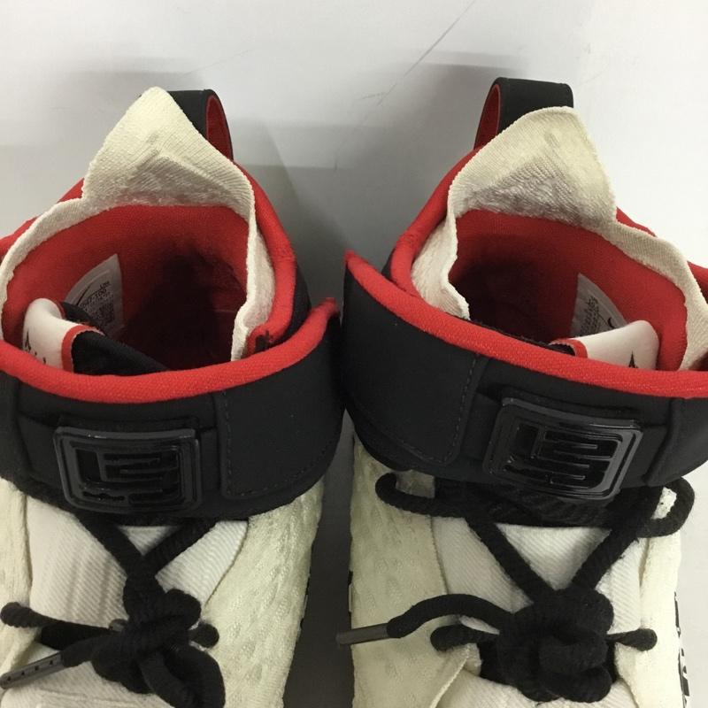 ナイキ NIKE スニーカー スニーカー CT6047-100 LEBRON 17 FP 28.5cm 箱有 28.5cm 白 / ホワイト / X 黒 / ブラック / X 赤 / レッド / メンズ USED 古着 中古 10146519