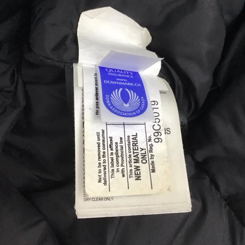カナダグース CANADA GOOSE ジャケット、上着 ジャンパー、ブルゾン ジップアップジャケット ナイロンジャケット アウター S ロゴ、文字 黒 / ブラック / レディース USED 古着 中古 10147251