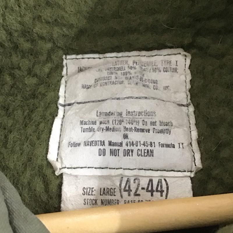 ミリタリー ミリタリー ジャケット、上着 ジャンパー、ブルゾン U.S.NAVY Cold weather permeable type1 L 無地 カーキ / カーキ / メンズ USED 古着 中古 10148091