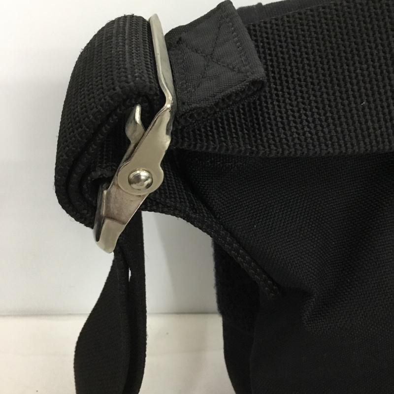 マンハッタンポーテージ Manhattan Portage メッセンジャーバッグ メッセンジャーバッグ ショルダーバッグ ロゴ、文字 黒 / ブラック / メンズ USED 古着 中古 10150712