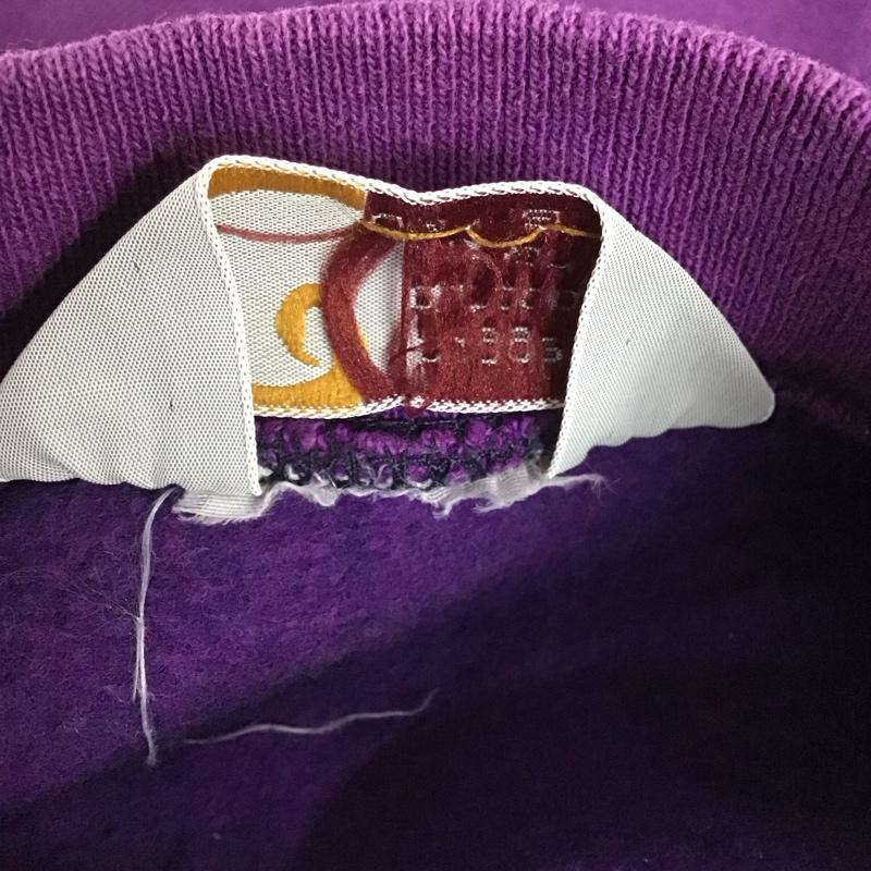 カーハート Carhartt トレーナー 長袖 長袖トレーナー スウェット クルーネック プルオーバー ロゴ、文字 紫 / パープル / purple メンズ USED 古着 中古 10152655