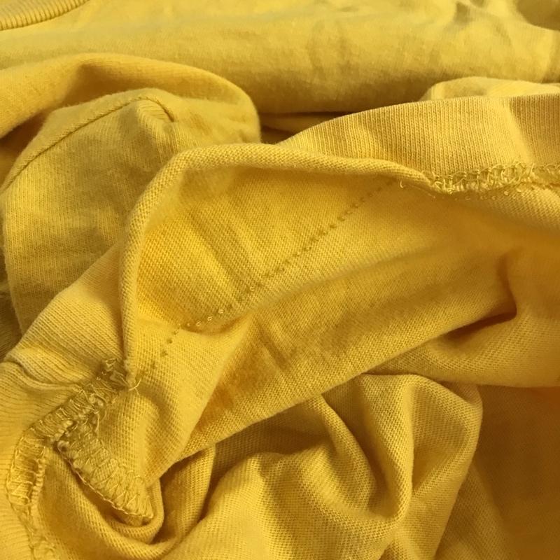 トミー ジーンズ TOMMY JEANS Tシャツ 半袖 半袖カットソー プリントTシャツ クルーネックカットソー L ロゴ、文字 黄 / イエロー / yellow メンズ USED 古着 中古 10153574