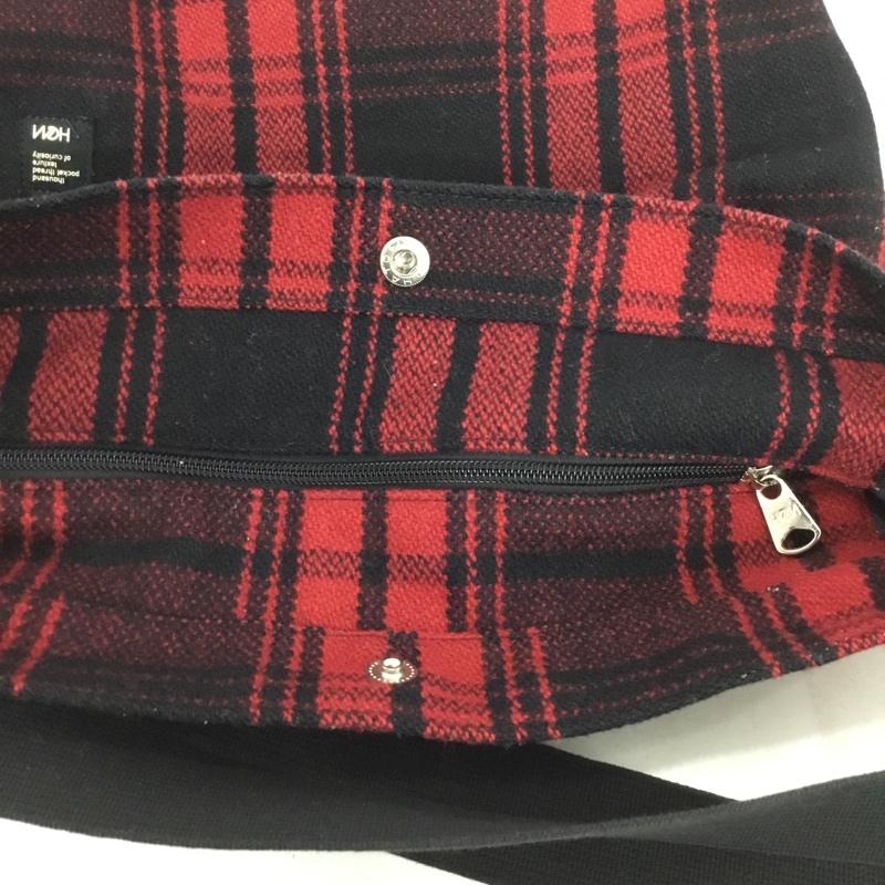 ヘム HeM ショルダーバッグ ショルダーバッグ チェック 黒 / ブラック / black X 赤 / レッド / red メンズ USED 古着 中古 10154446