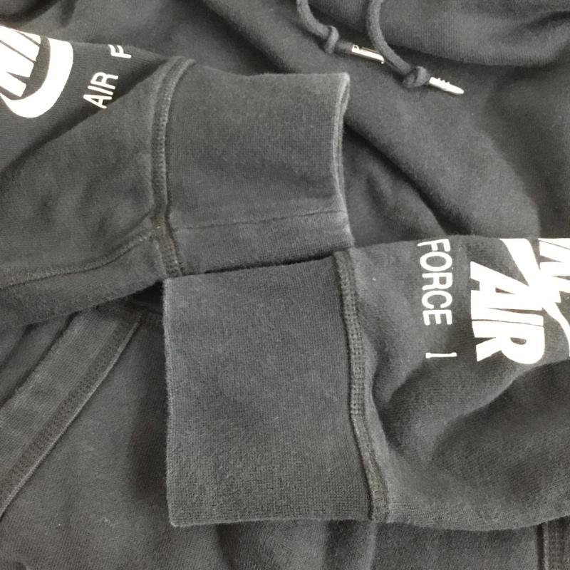 ナイキ NIKE パーカー 長袖 AJ8321-010 プルオーバー フーディー スリーブロゴ XL ロゴ、文字 黒 / ブラック / black メンズ USED 古着 中古 10155306