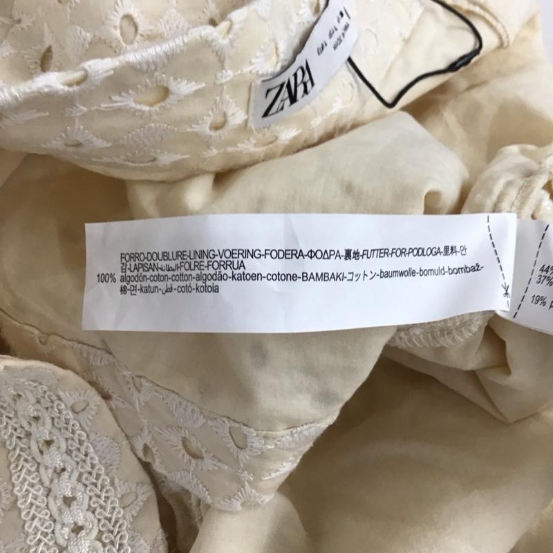 ザラ ZARA パンツ ショートパンツ ショートパンツ ハーフパンツ カジュアルパンツ L 総柄 アイボリー / アイボリー / レディース USED 古着 中古 10156756