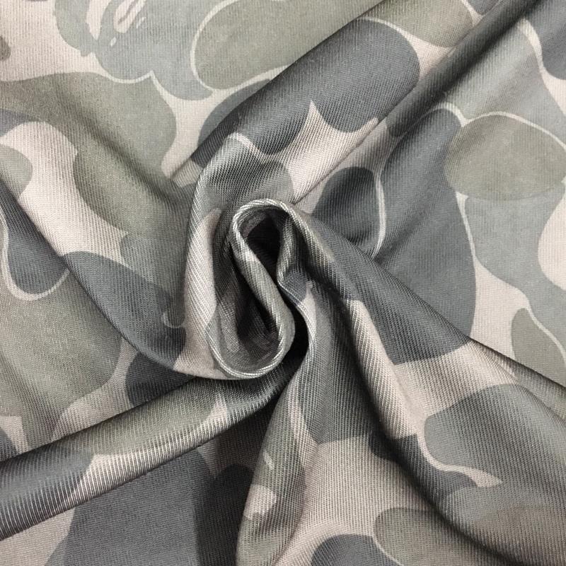 アベイシングエイプ A BATHING APE Tシャツ 半袖 PUMA スポーツウェア カモ柄 迷彩 XL ワンポイント マルチカラー / マルチカラー / メンズ USED 古着 中古 10121241