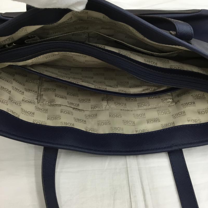 マイケルコース MICHAEL KORS トートバッグ トートバッグ ロゴ、文字 紺 / ネイビー / レディース USED 古着 中古 10136417