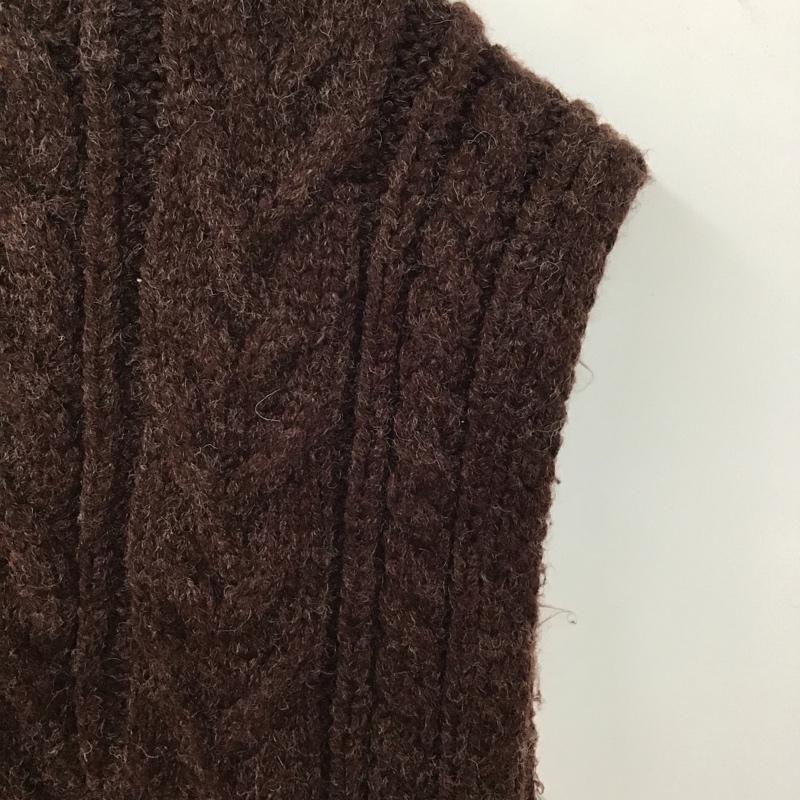 ローリーズファーム LOWRYS FARM ベスト ベスト ニットベスト FREE 無地 茶 / ブラウン / レディース USED 古着 中古 10131576