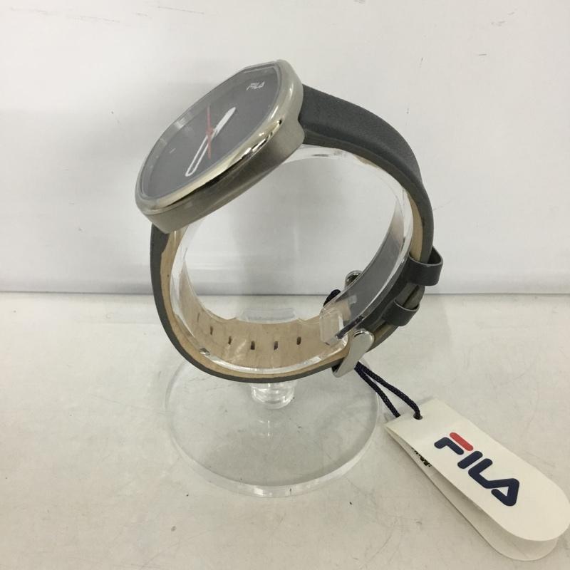 フィラ FILA 腕時計 アナログ(クォーツ式) 38-162-002 箱有 ロゴ、文字 灰 / グレー / レディース USED 古着 中古 10134425