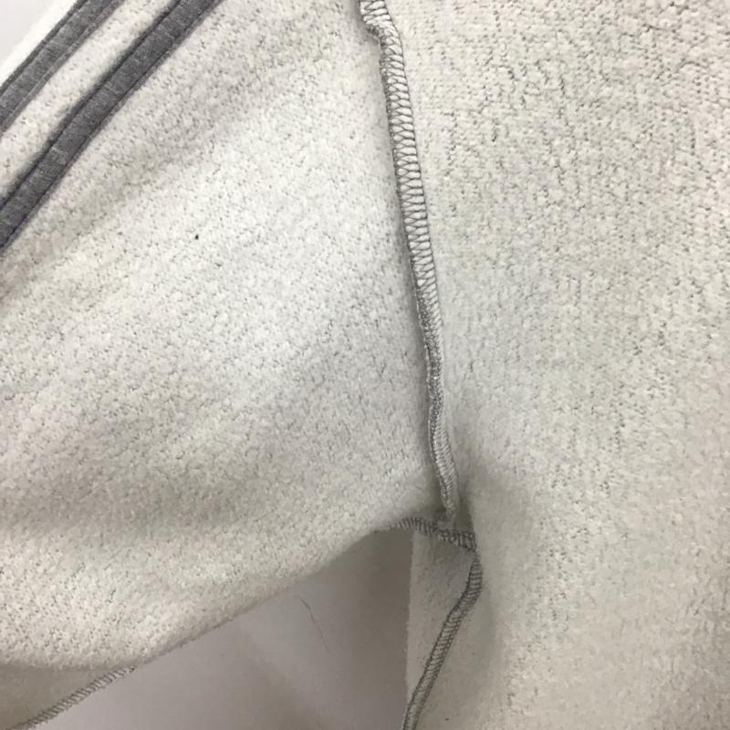 アディダス adidas パーカー 長袖 ec7306 パーカー 長袖スエット スポーツウェア ロゴ、文字 灰 / グレー / メンズ USED 古着 中古 10108486