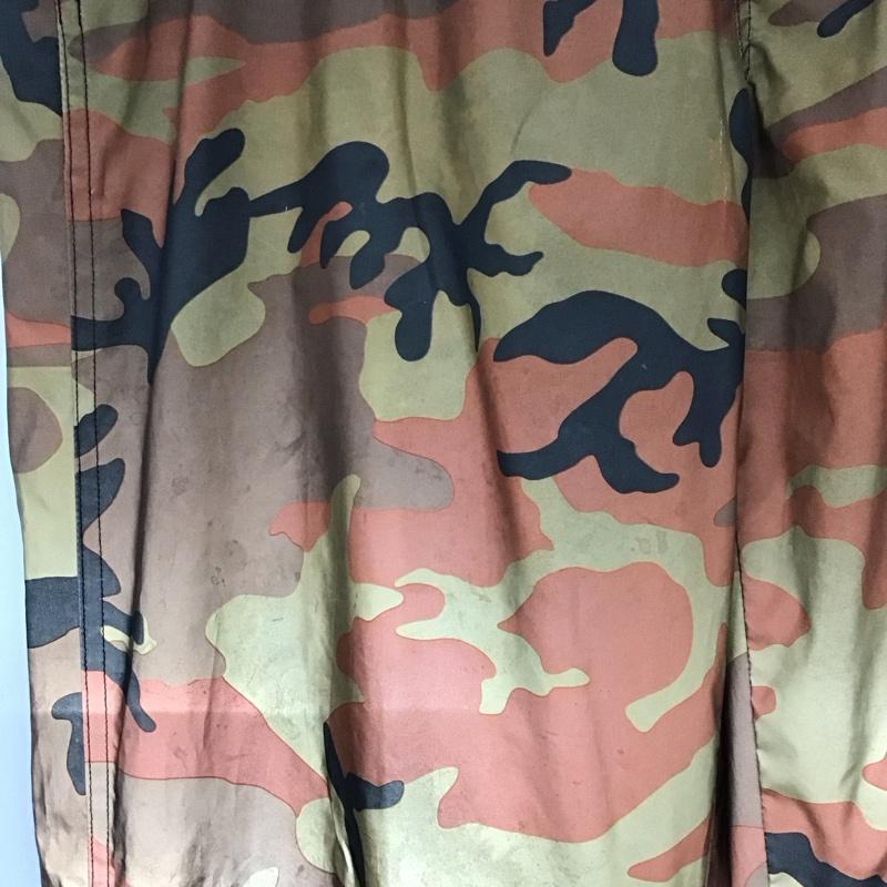 シュプリーム Supreme パンツ ワークパンツ、ペインターパンツ 18FW reflectivecamowarmuppants ワイドパンツ M カモフラージュ柄・迷彩 マルチカラー / マルチカラー / メンズ USED 古着 中古 10129837