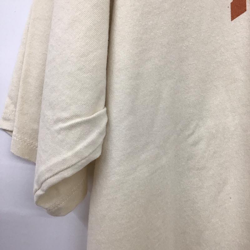 ローリーズファーム LOWRYS FARM Tシャツ 半袖 半袖カットソー プリントTシャツ クルーネックカットソー FREE ロゴ、文字 アイボリー / アイボリー / レディース USED 古着 中古 10136437