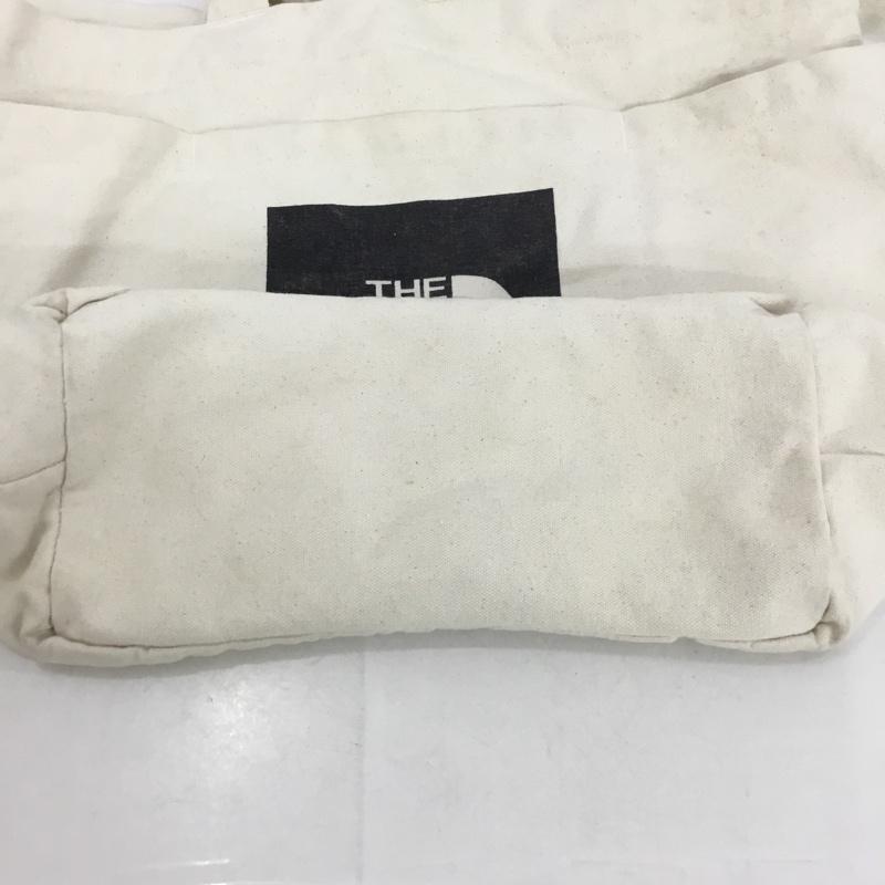 ザノースフェイス THE NORTH FACE トートバッグ トートバッグ Utility Tote オーガニックコットン 2WAY ショルダー ロゴ、文字 アイボリー / アイボリー / X 黒 / ブラック / メンズ USED 古着 中古 10147141