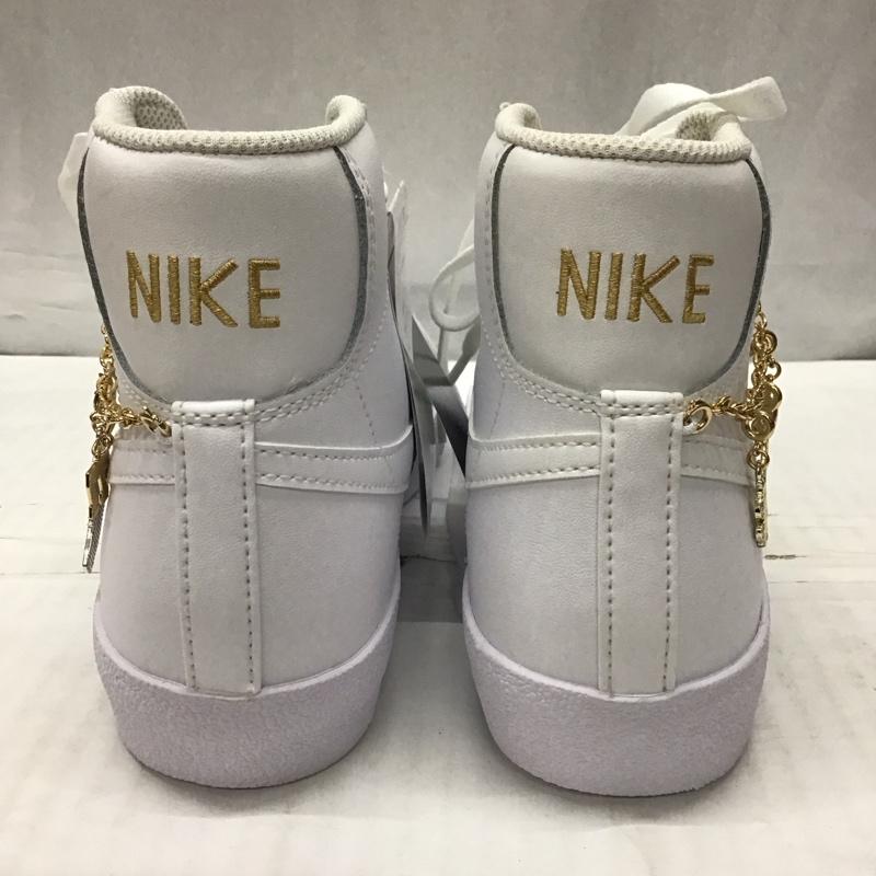 ナイキ NIKE スニーカー スニーカー DM0850 100 WMNS BLAZER MID 77 LX 24.5cm 箱有 24.5cm ロゴ、文字 白 / ホワイト / レディース USED 古着 中古 10119355
