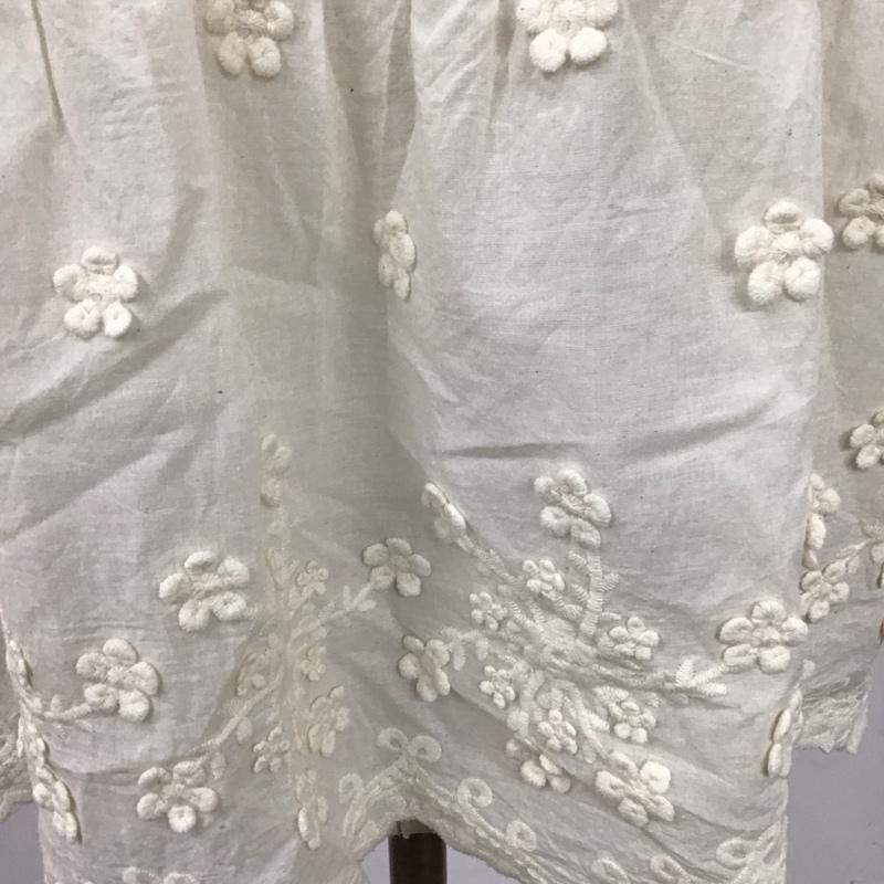 サマンサモスモス Samansa Mos2 カットソー 半袖 ノースリーブカットソー 前開きシャツ ノーカラーシャツ FREE 刺繍 アイボリー / アイボリー / レディース USED 古着 中古 10123154