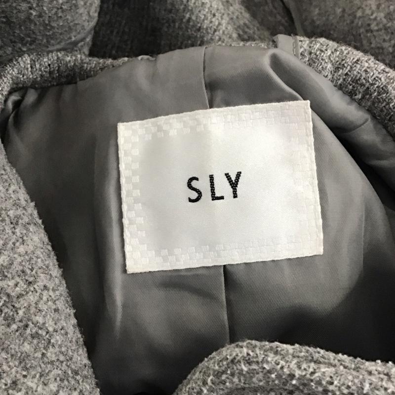 スライ SLY コート コート一般 0308ar30-0370 ドロップショルダーダッフルコート 1 無地 灰 / グレー / レディース USED 古着 中古 10120350